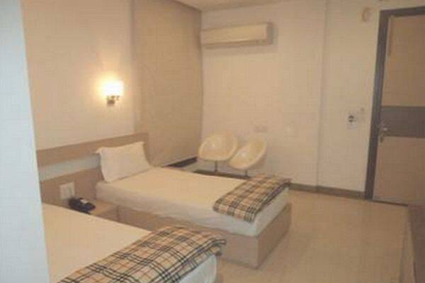 Hotel Mezban, Charkhi Dadri 2